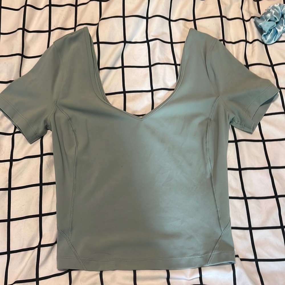 Lululemon, mint green tee shirt!